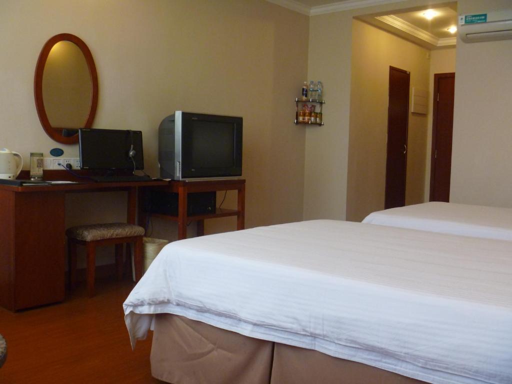 Greentree Inn Jiujiang Railway Station Business Hotel Bilik gambar